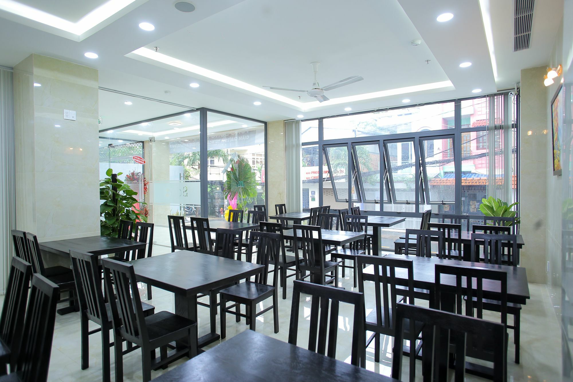 โซเลกซ์ โฮเทล Hotel โฮจิมินห์ซิตี้ ภายนอก รูปภาพ